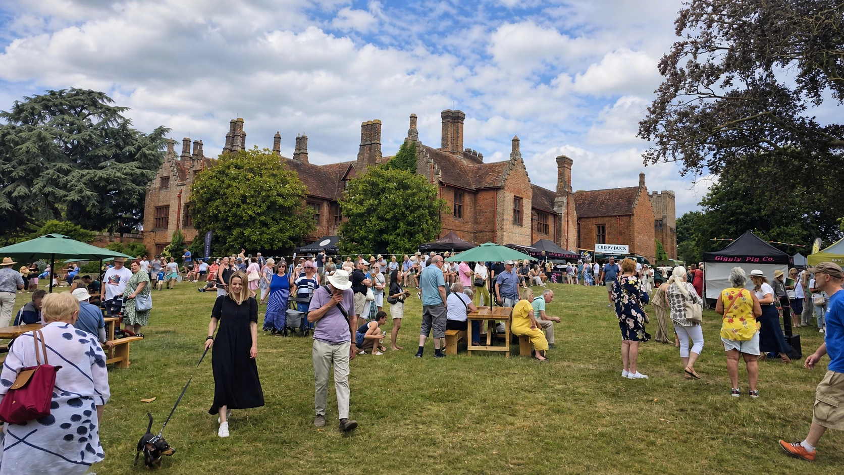 Essex County Craft Show at Ingatestone Hall on a bright summer day